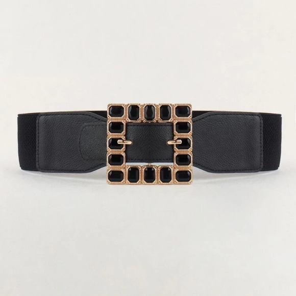Square Buckle Vegan Leather Statement Belt - Picture 2 of 8